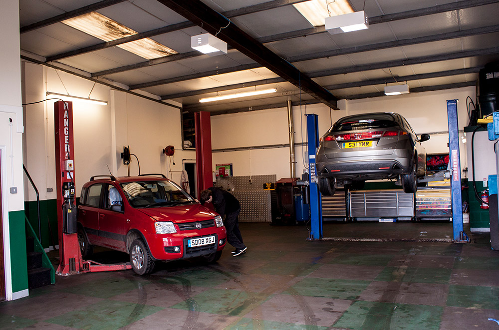 Chilcompton MOT Centre Website Photography