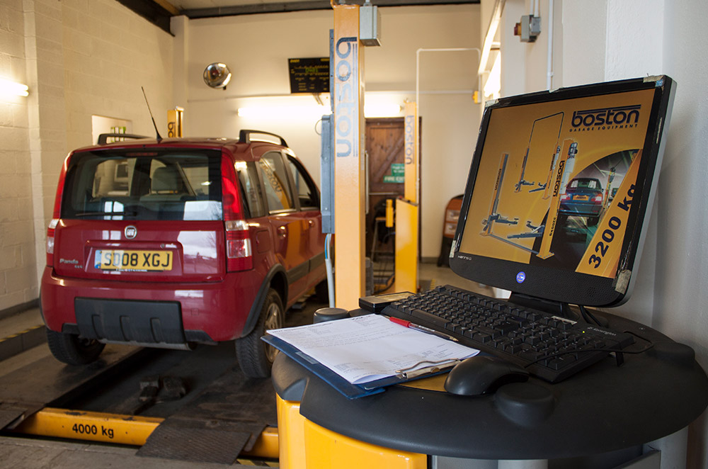 Chilcompton MOT Centre Website Photography