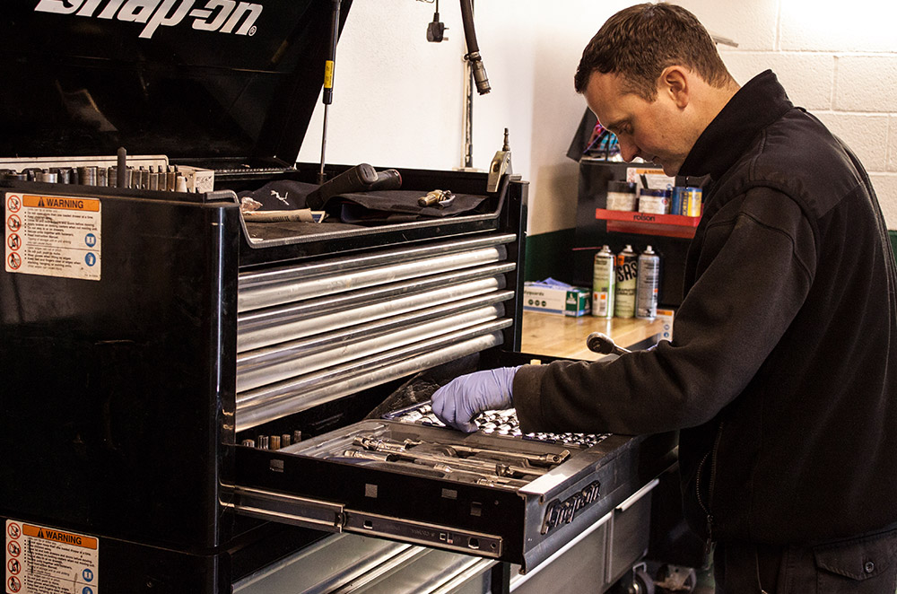 Chilcompton MOT Centre Website Photography