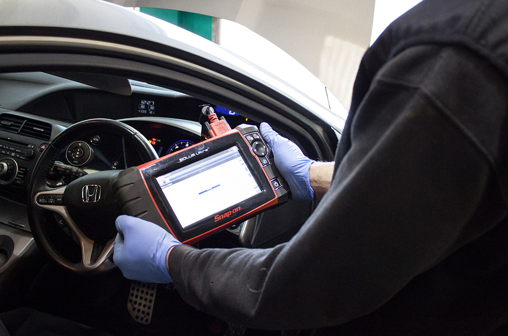 Chilcompton MOT Centre Website Photography